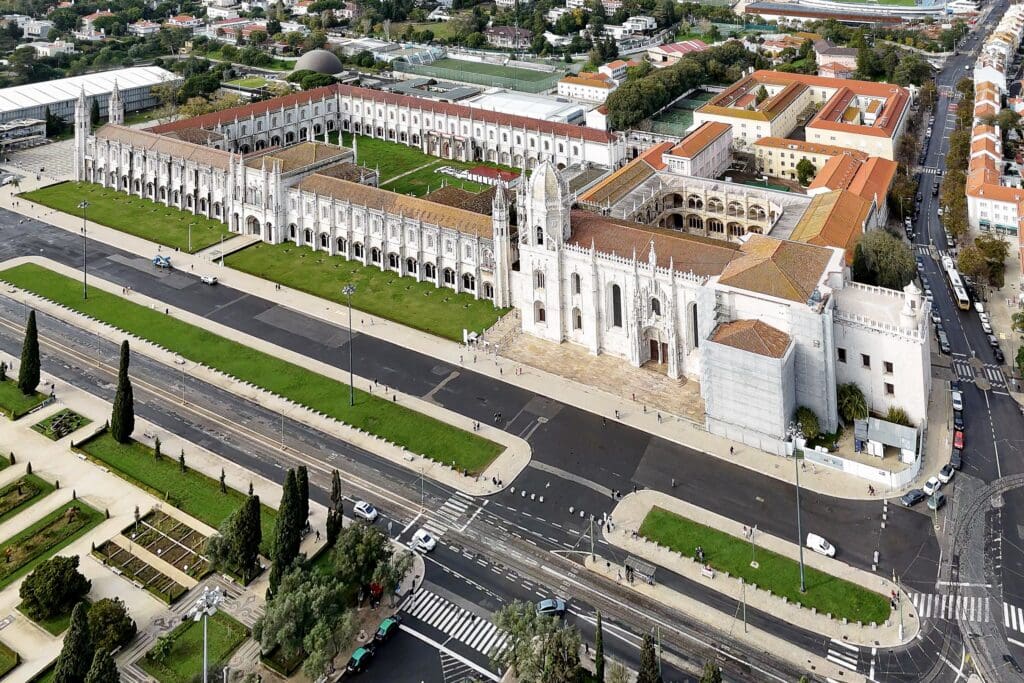 Aerial photo of Jerónimos Monastery