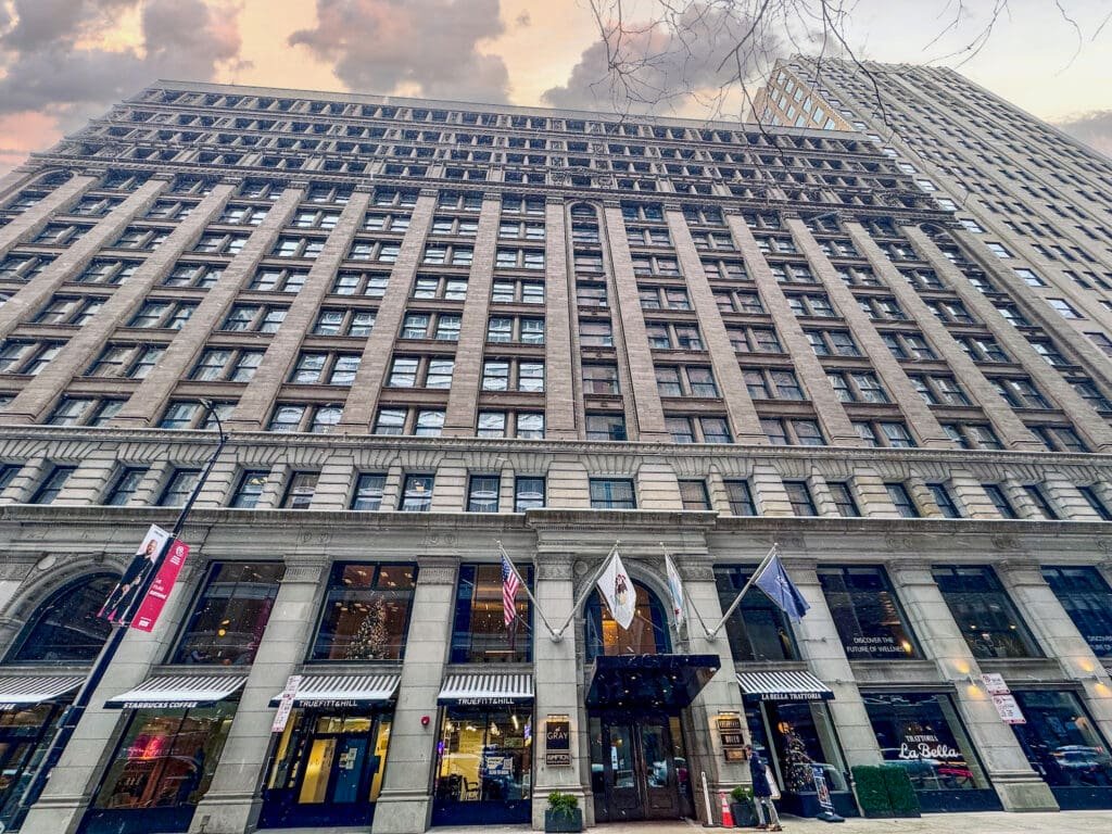 The Kimpton Gray Hotel is a top-rated hotel in the Chicago Loop