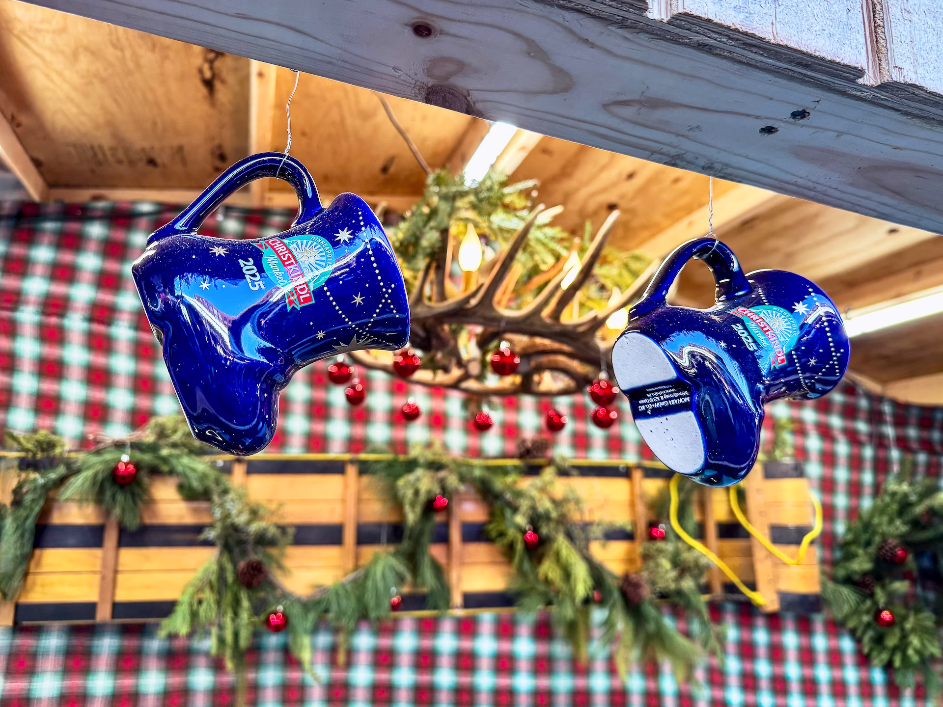 Minneapolis Christkindl Market Ceramic mugs © Spotlight Sojourns
