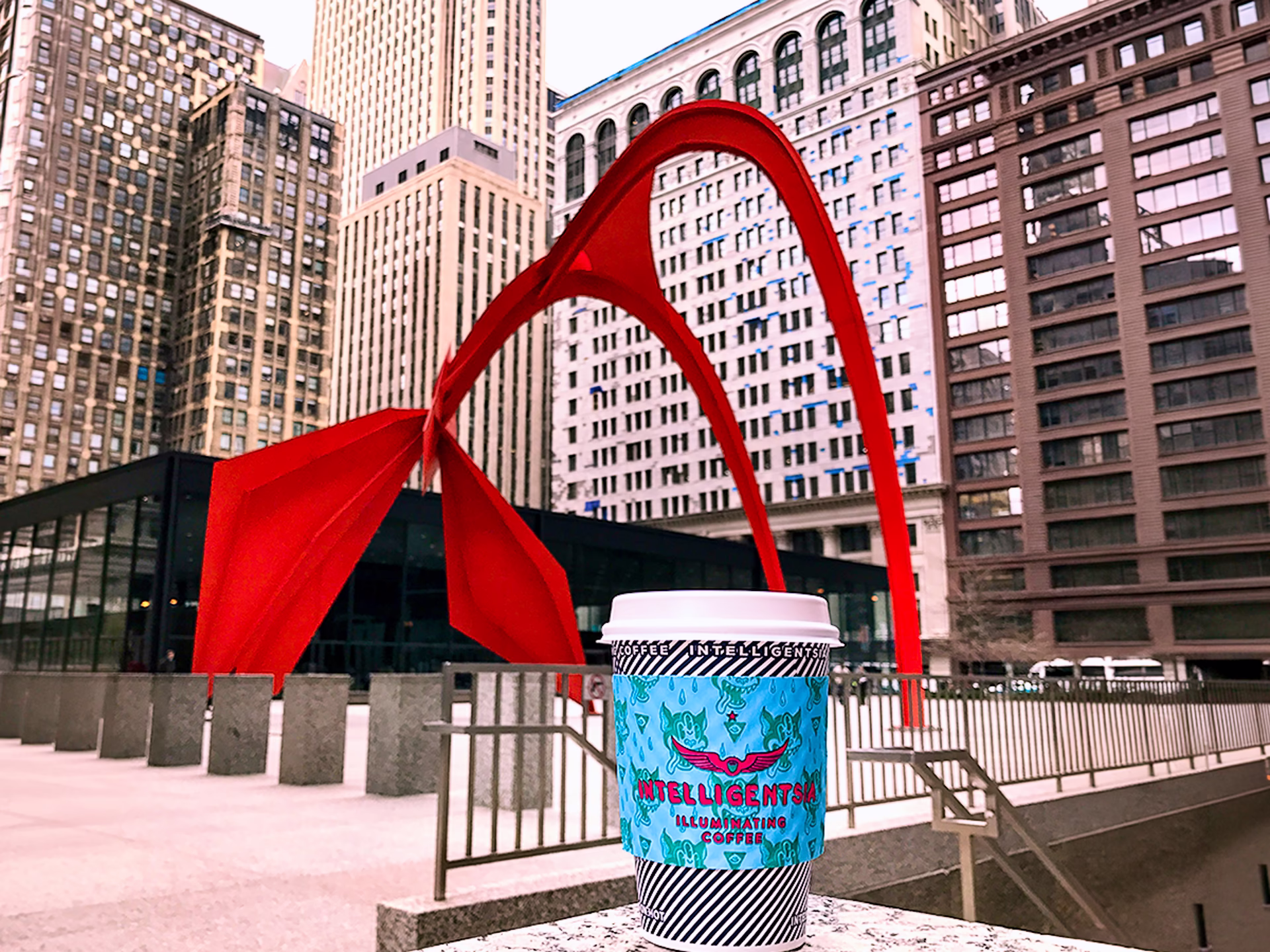 Chicago_Intelligentsia Coffee and Calder sculpture © Spotlight Sojourns