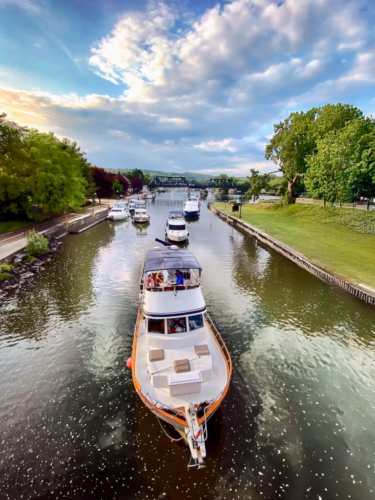 First day of Erie Canal opening with boats queing for first lock pass